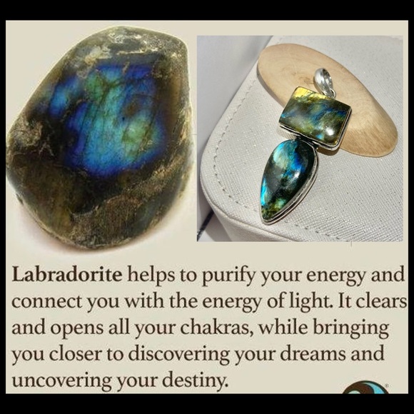 Luminous Labradorite Gemstone Handmade Pendant - Picture 3 of 5